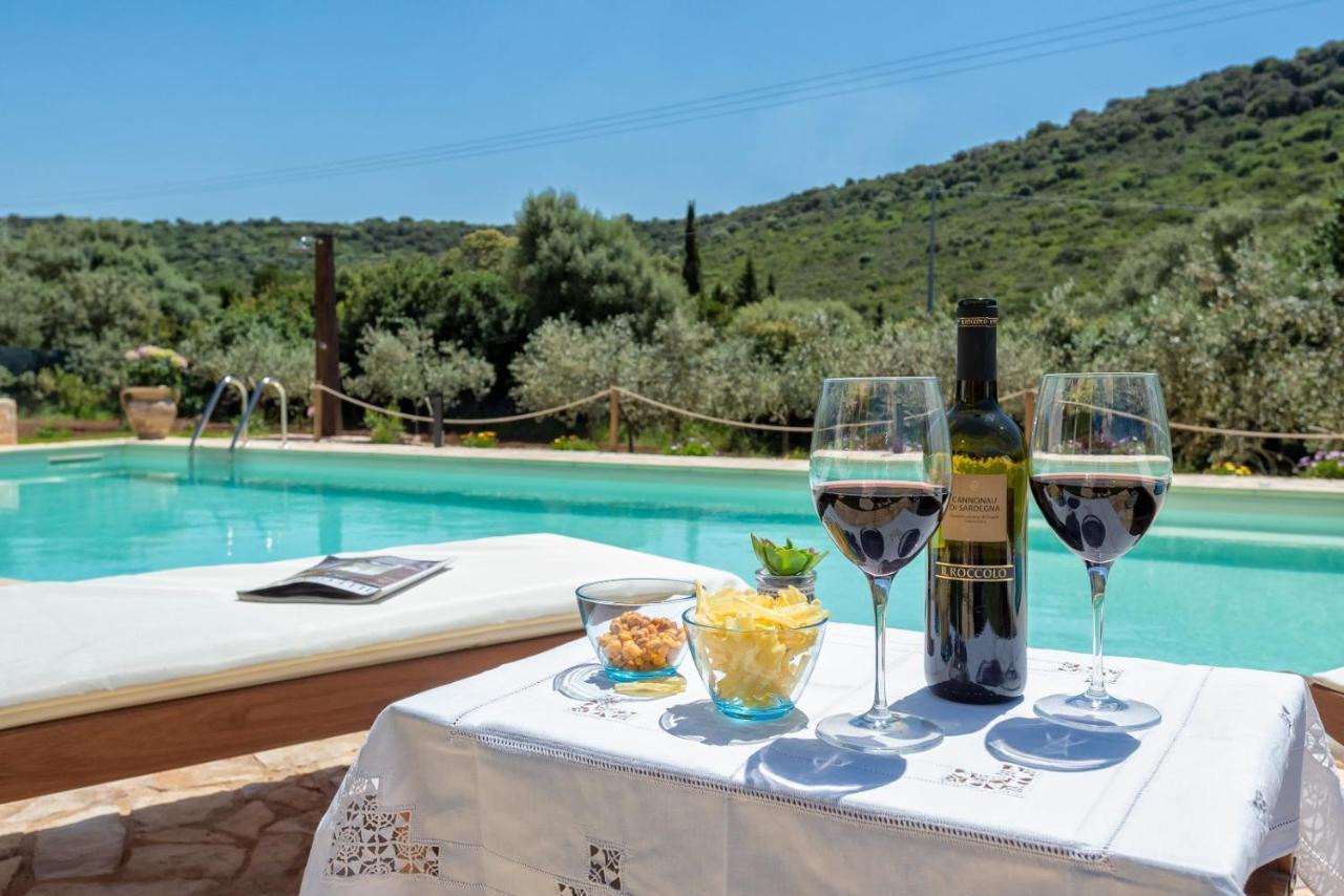 Villa Saige , Piscina Ad Uso Esclusivo, Con Idromassaggio Alghero Exterior foto